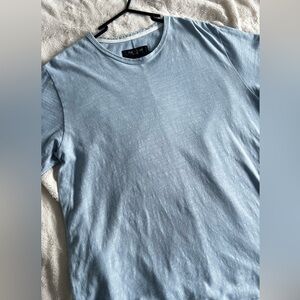 rag & bone classic flame Tee pastel blue size LARGE
